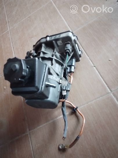 Mercedes-Benz ML W164 Power steering pump A1644601780