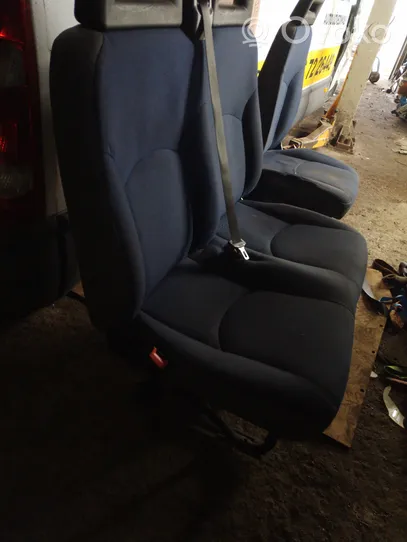 Iveco Daily 4th gen Doppio sedile anteriore 