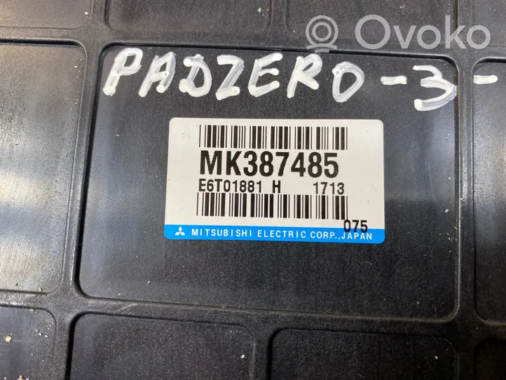 Mitsubishi Pajero Calculateur moteur ECU MK387485