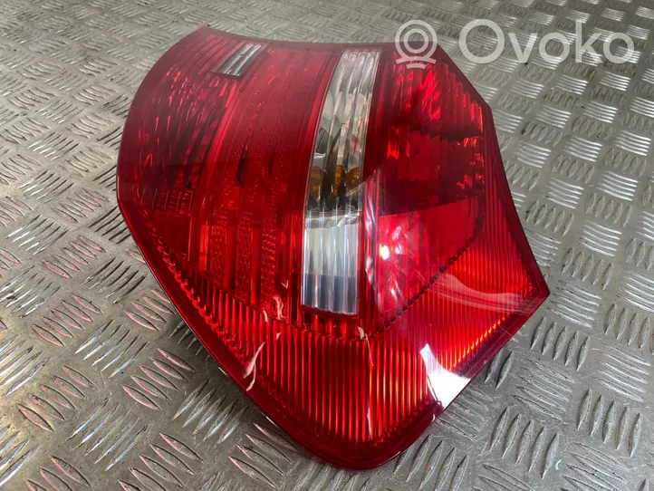 BMW 1 E81 E87 Lampa tylna 716485605