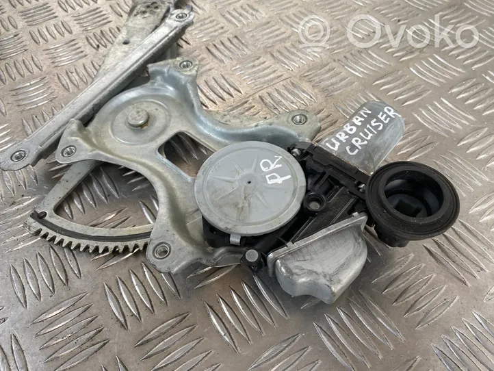 Toyota Urban Cruiser (XP110) Front window lifting mechanism without motor 8572048070