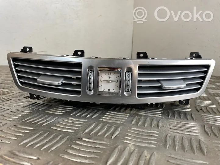 Mercedes-Benz S W221 Grille d'aération centrale A2218300954