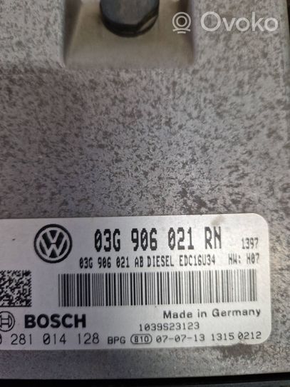 Volkswagen Touran I Moottorin ohjainlaite/moduuli 03G906021RN