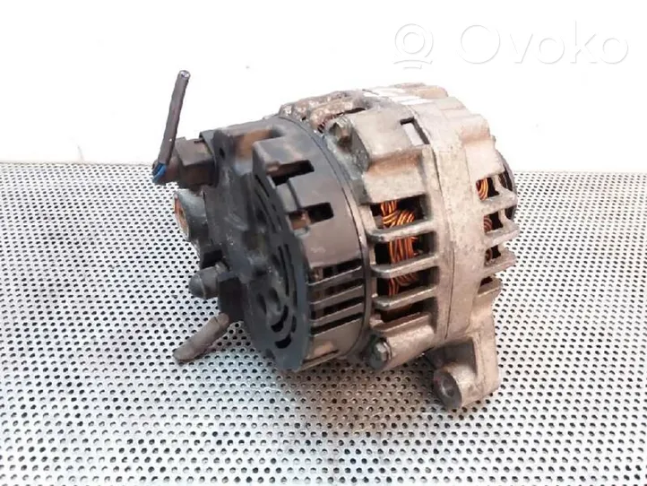 Volkswagen PASSAT B5 Generatore/alternatore 06B903016D