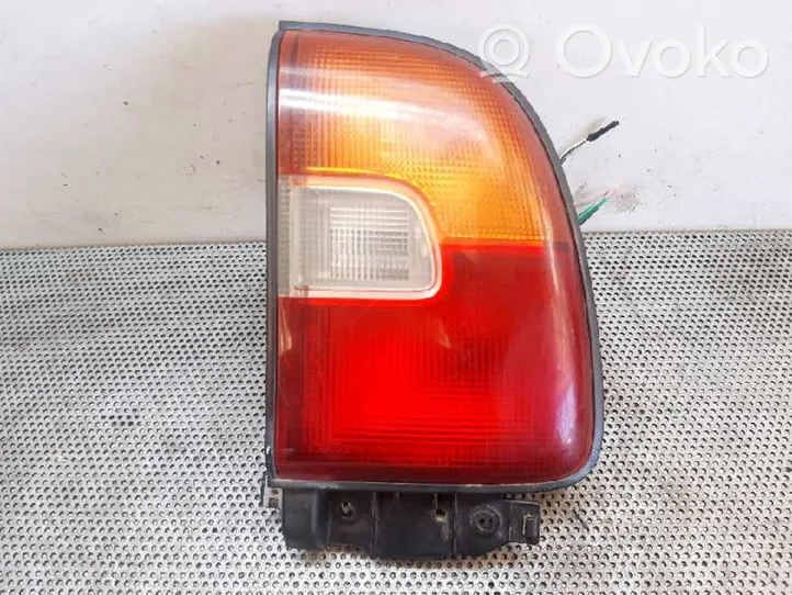 Toyota RAV 4 (XA10) Lampa tylna 