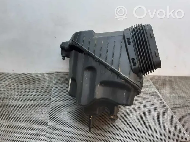 Audi A7 S7 4G Oro filtro dėžė 4G0133843