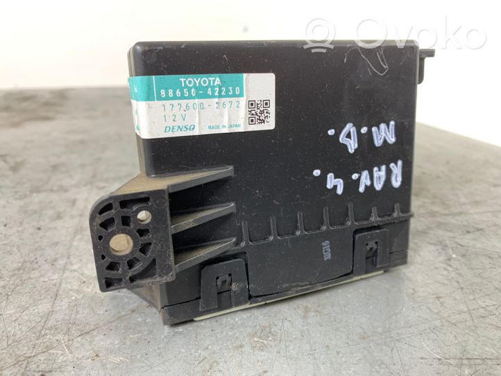 Toyota RAV 4 (XA30) Module confort 8865042230