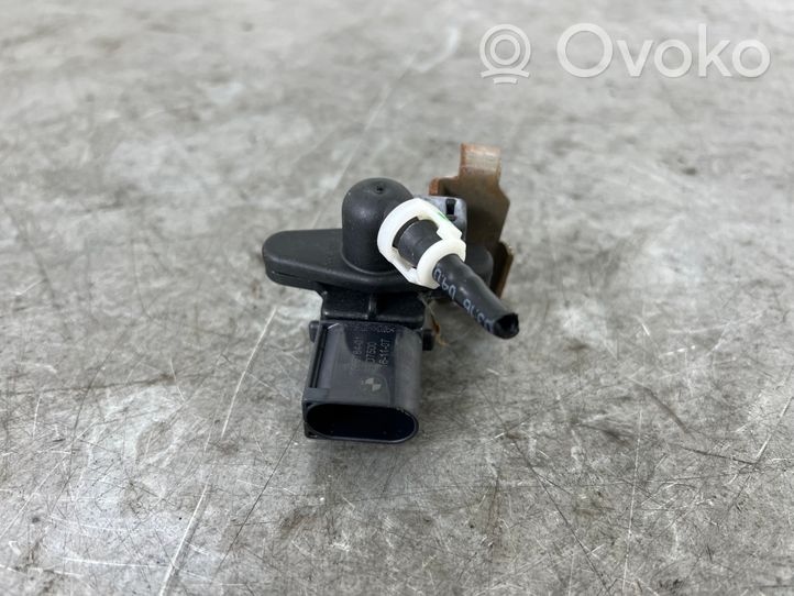 BMW 1 E82 E88 Air pressure sensor 7566784