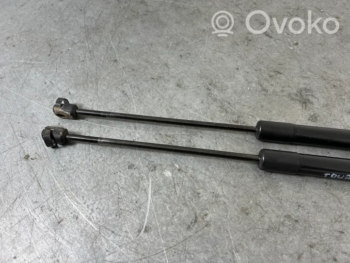 Volkswagen Touareg II Ammortizzatore portellone posteriore/bagagliaio 7P6827550