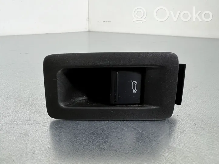 Volkswagen Touareg II Tailgate interior release/open handle 7P6959551A