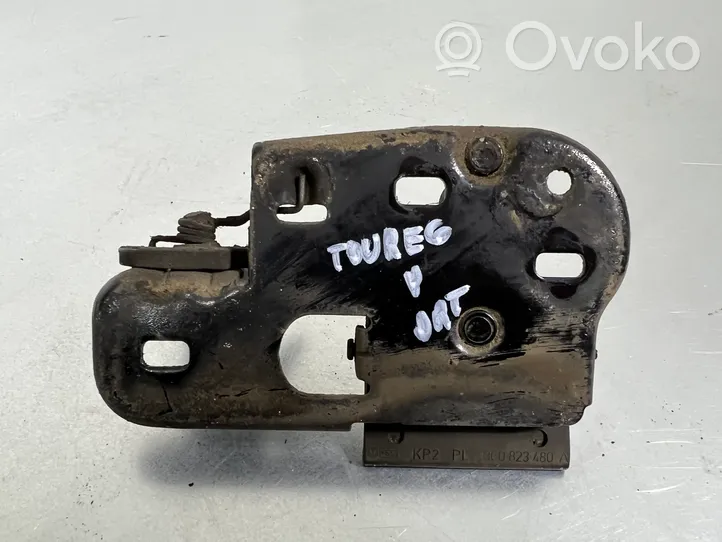 Volkswagen Touareg II Engine bonnet/hood lock/latch loop/hook 3C0823480A