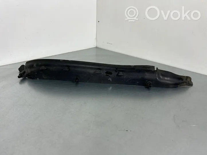 Volkswagen Touareg II Rivestimento dell’estremità del parafango 7P6821111B