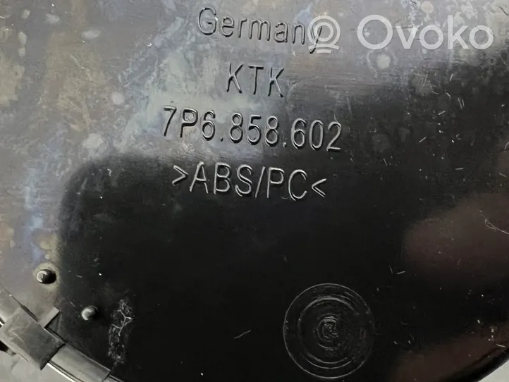 Volkswagen Touareg II Ozdoba tunelu środkowego 7P6858602