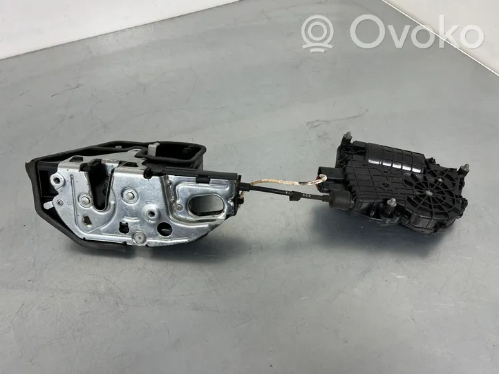 BMW 5 F10 F11 Etuoven lukko 7185689