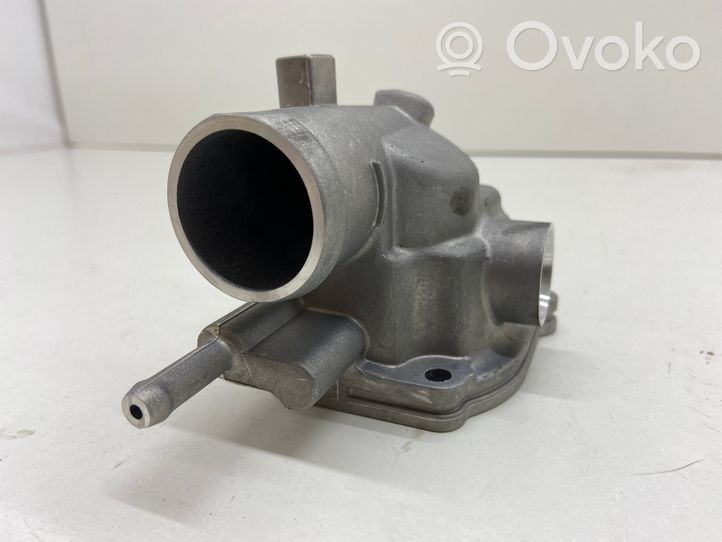 Mercedes-Benz Sprinter W901 W902 W903 W904 Termostat / Obudowa termostatu A6112031175