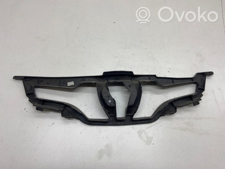 Renault Clio IV Griglia superiore del radiatore paraurti anteriore 628101467R