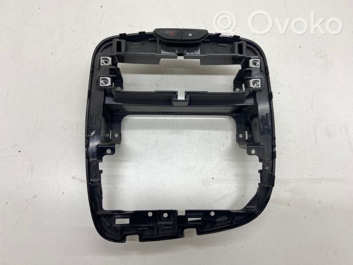 Renault Clio IV Panel klimatyzacji / Ogrzewania 681040274R