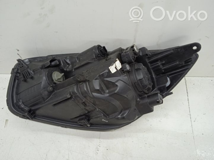 KIA Picanto Lampa przednia 921021Y0