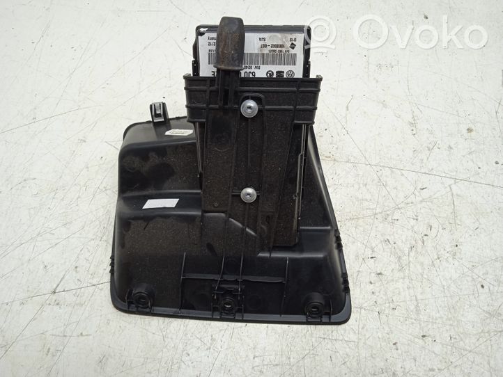 Seat Ibiza IV (6J,6P) USB socket connector 6J0035342