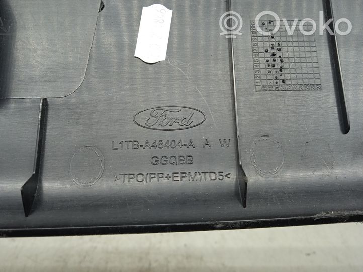 Ford Fiesta Takaluukun alaosan verhoilusarja L1TBA46404A