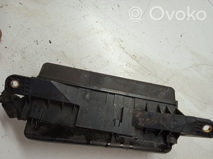 Toyota Prius (XW20) Relay mounting block PRIUS20032008M