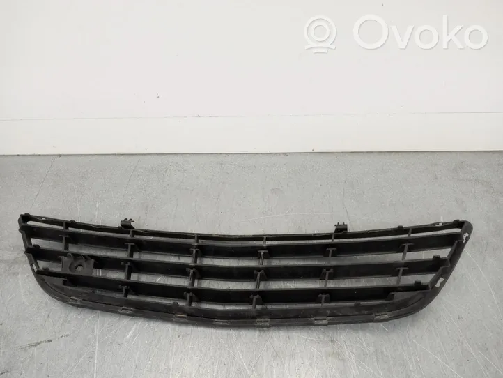 Opel Corsa D Atrapa chłodnicy / Grill 13179942