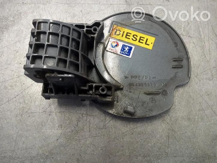 Peugeot 307 CC Bouchon de réservoir essence 9643083777