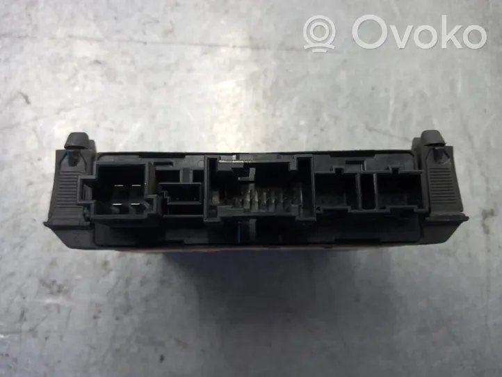 Mercedes-Benz CLK A208 C208 Module confort 2088201326