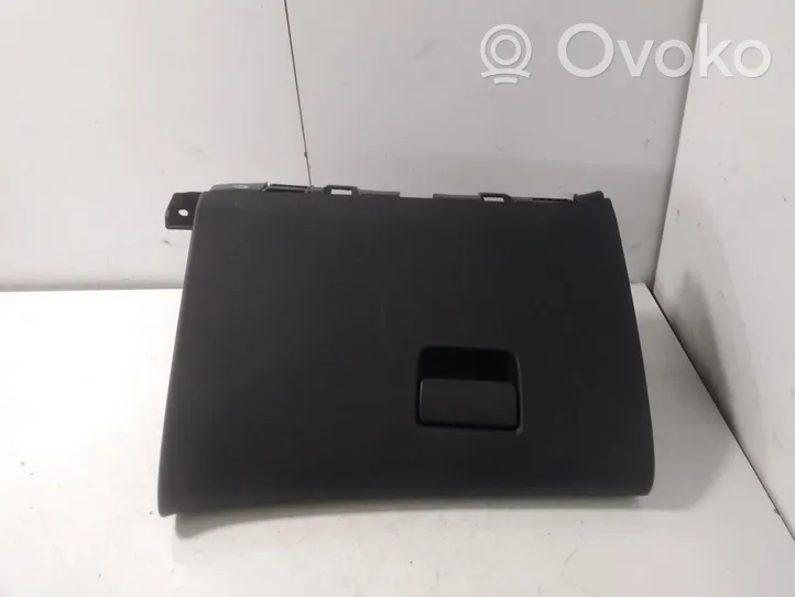 Opel Astra J Glove box 