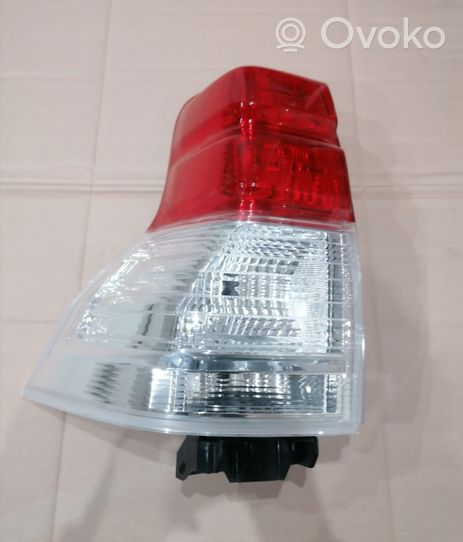 Toyota Land Cruiser (J150) Lampa tylna 