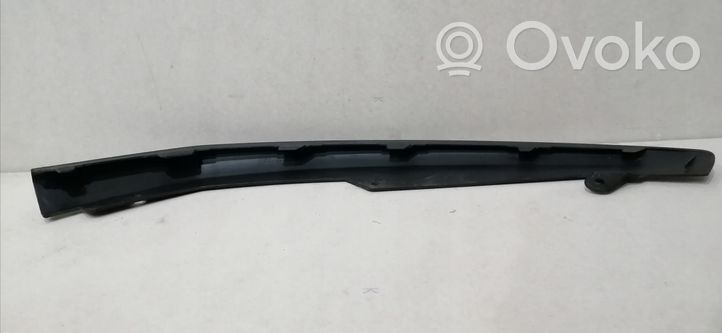 Ford Focus Modanatura separatore del paraurti anteriore JX7Z17626B