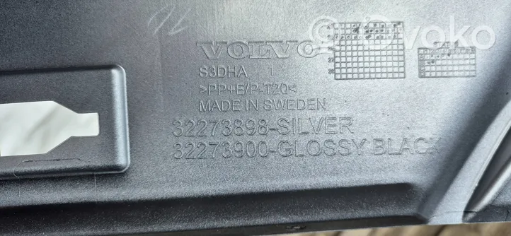 Volvo XC40 Modanatura della barra di rivestimento del paraurti anteriore 32273898