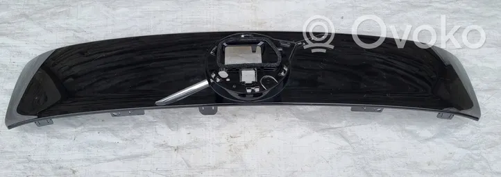 Volvo C40 Griglia superiore del radiatore paraurti anteriore 32337601