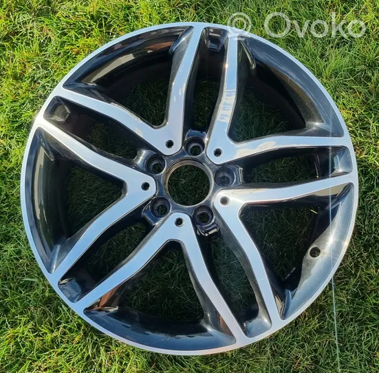 Mercedes-Benz GLA W156 R18 alloy rim A1564010100