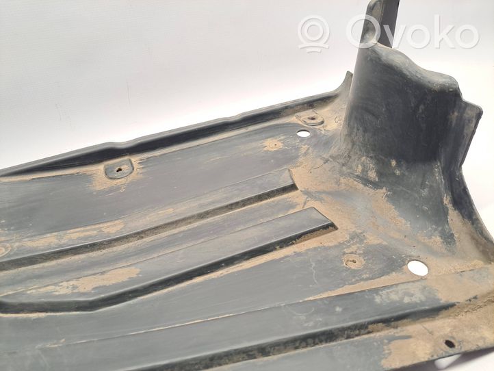 Volkswagen PASSAT B7 Rear underbody cover/under tray 3AA825216C