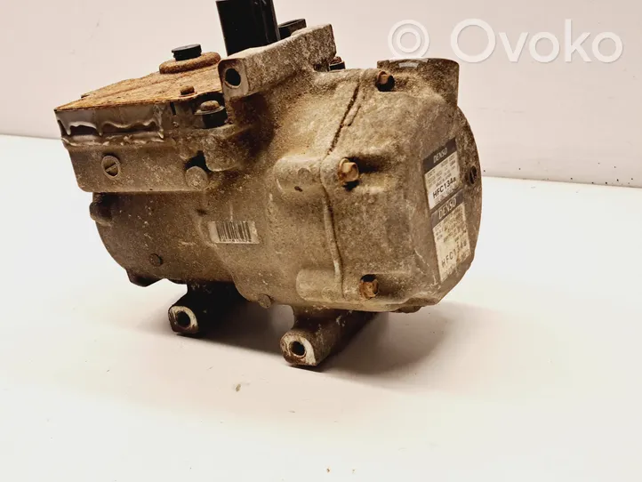 Lexus RX 330 - 350 - 400H Compresseur de climatisation 8837048021