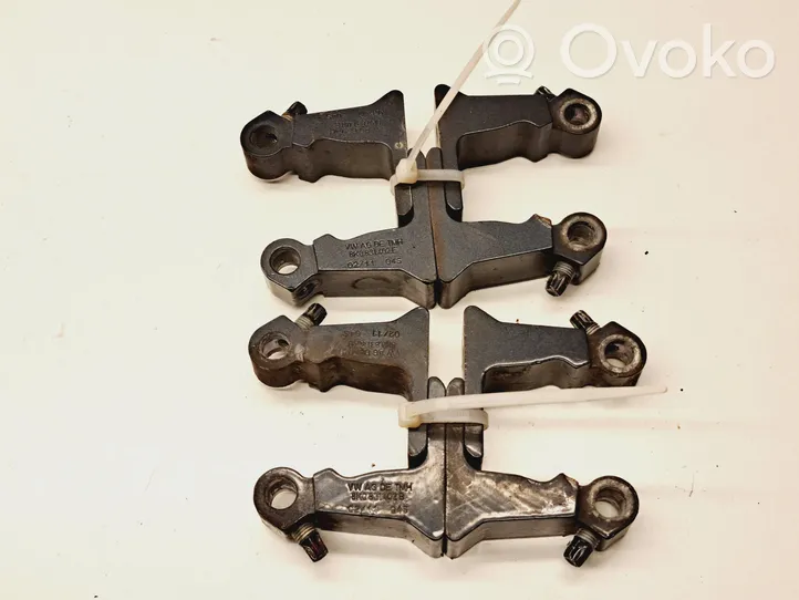 Audi A4 S4 B8 8K Set di cerniere portiera anteriore 8K0831401B