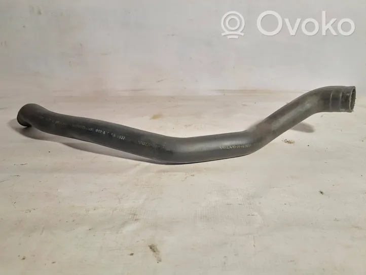 Volvo V70 Engine coolant pipe/hose 09492891