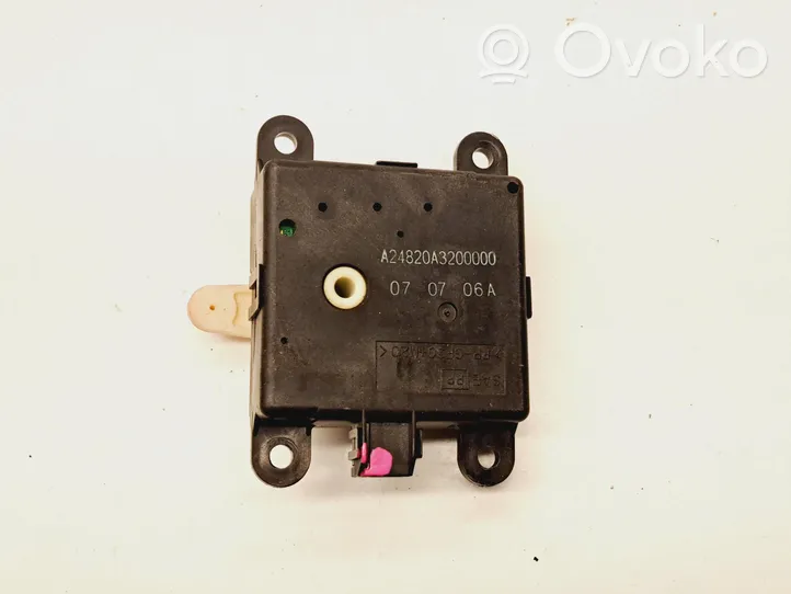 Nissan Qashqai Moteur / actionneur de volet de climatisation A24820A3200000