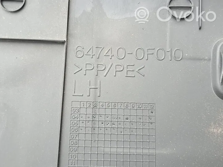 Toyota Corolla Verso AR10 Revestimiento lateral del maletero/compartimento de carga 647400F010