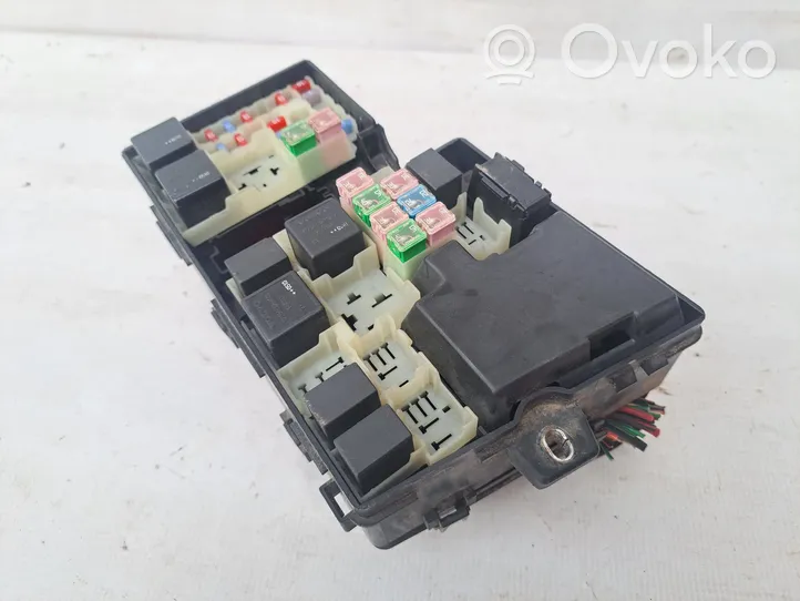 Volvo V50 Fuse box set 8688040