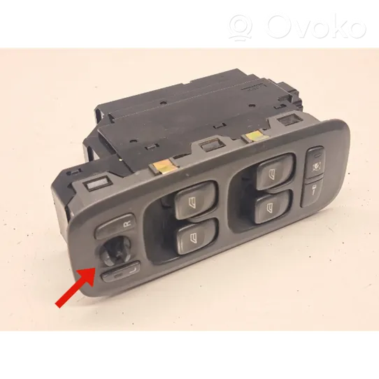 Volvo V70 Electric window control switch 30658116