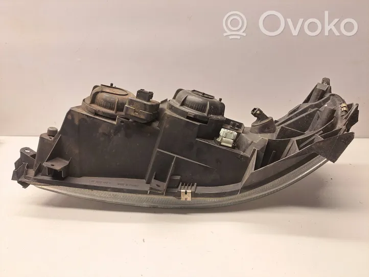 Volvo V70 Headlight/headlamp 043493