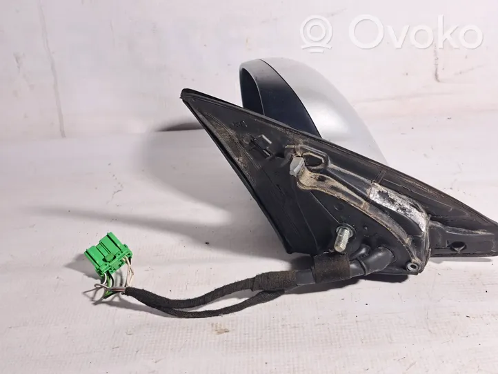 Volvo V70 Front door electric wing mirror E11015463