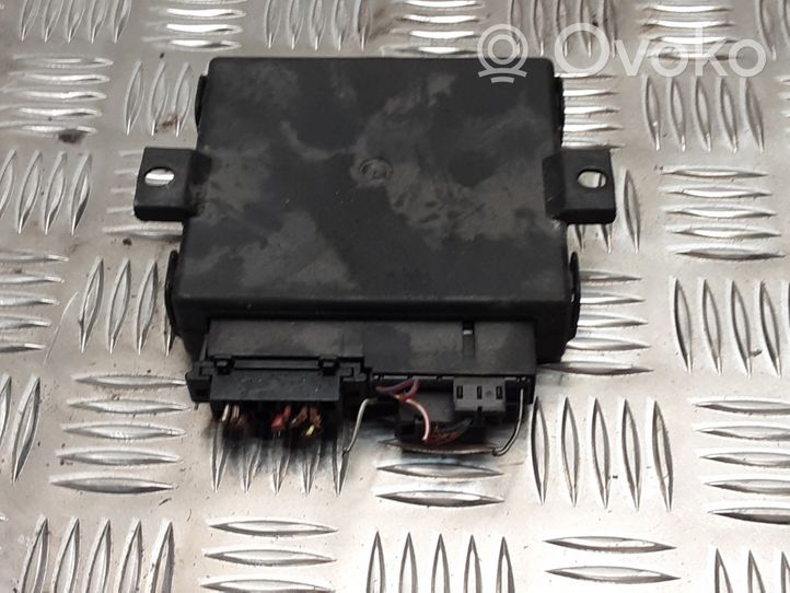 Opel Astra G Oven keskuslukituksen ohjausyksikön moduuli 90560112