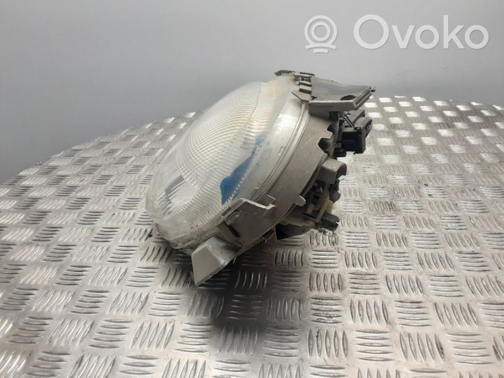 Mercedes-Benz A W168 Phare frontale 0301152611