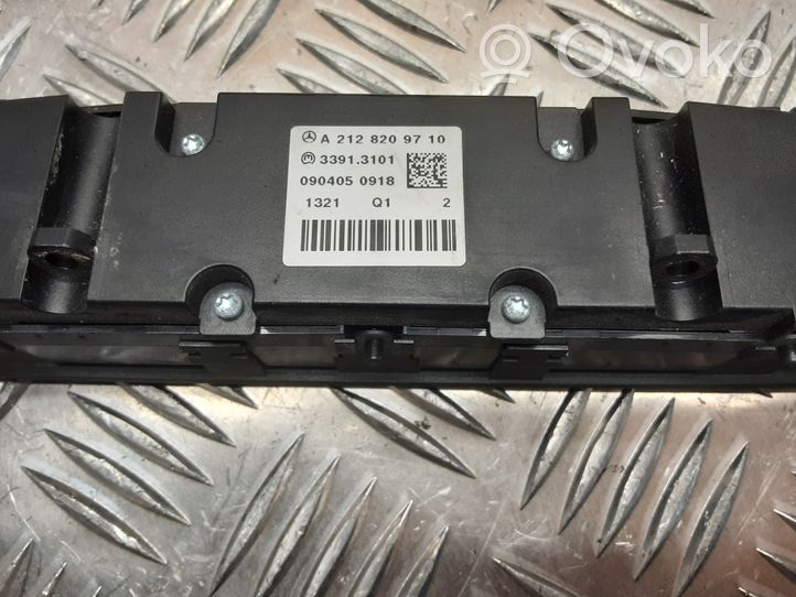 Mercedes-Benz E W211 Interruttore riscaldamento sedile A2128209710