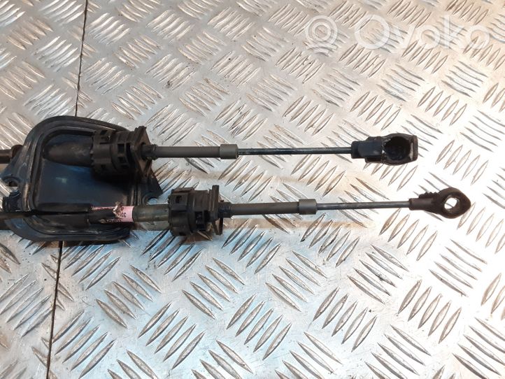 Toyota Yaris Gear shift cable linkage 338200D020