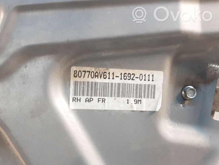 Nissan Primera Moteur de lève-vitre de porte arrière 80770AV611