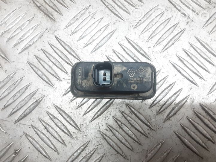 Renault Scenic II -  Grand scenic II Przełącznik / Przycisk otwierania klapy bagażnika 880000001